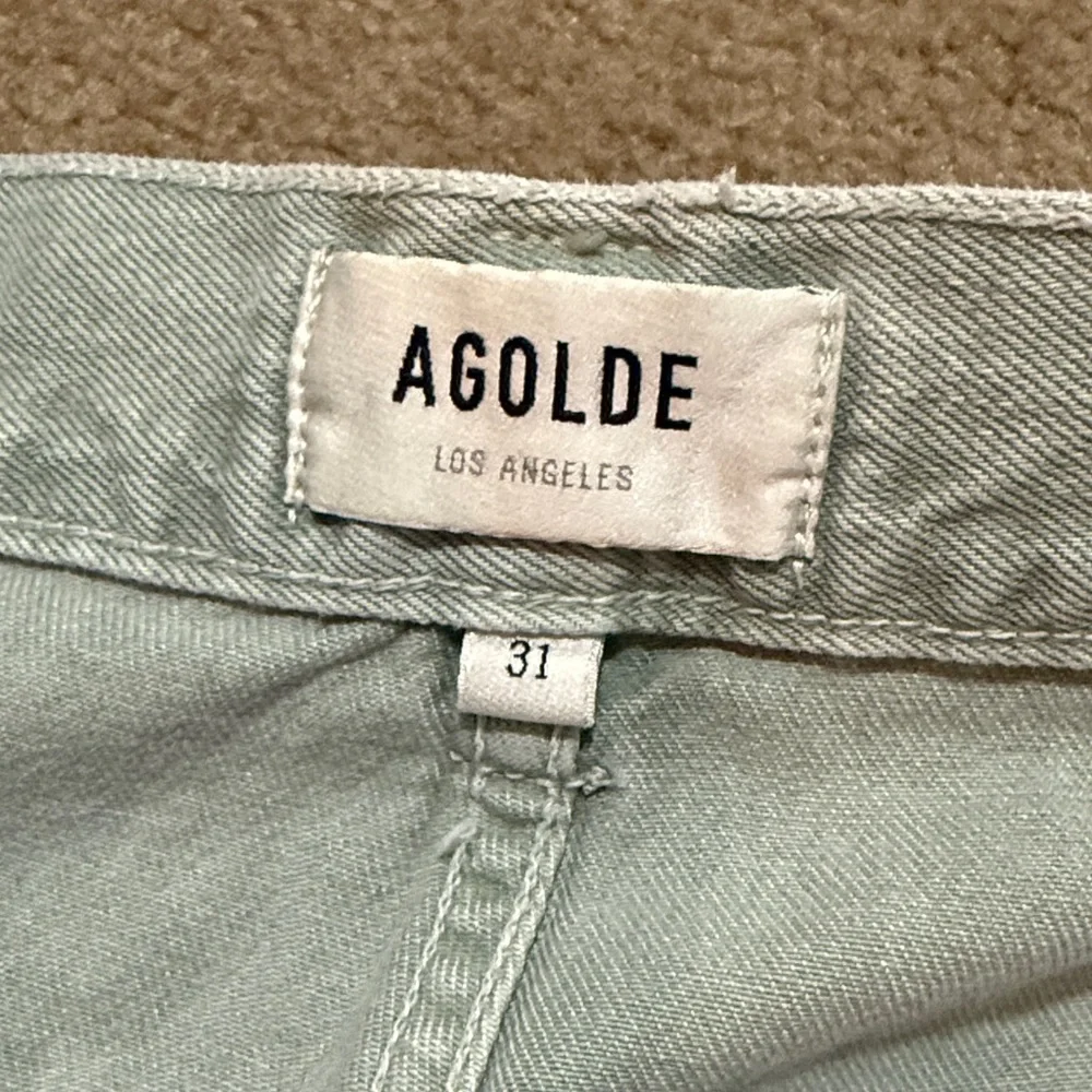 AGOLDE Casual Women's Shorts - Picture 2 of 9
